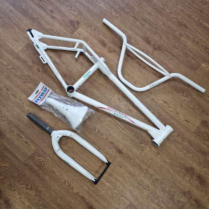 Skyway Old School BMX White Skyway 2024 Street Beat Frame / Fork / Bars / Seat White