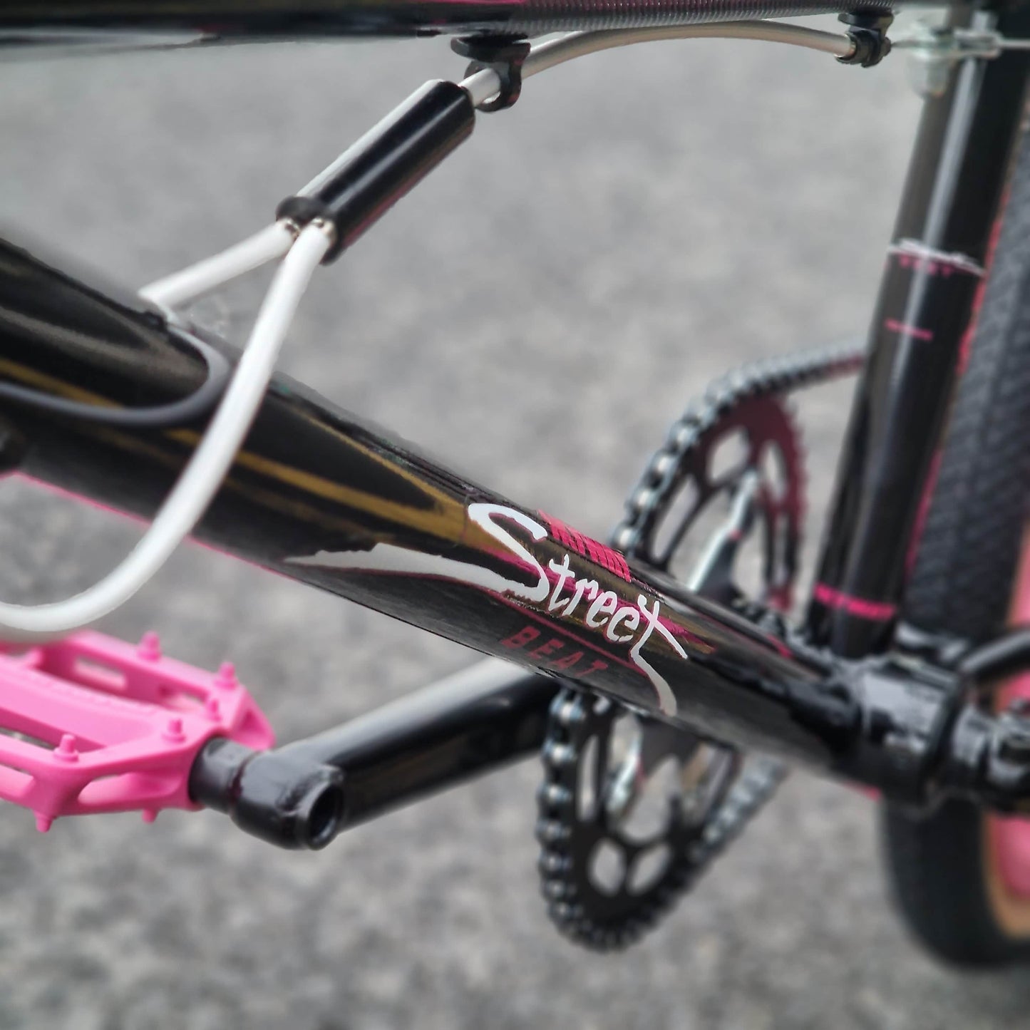 Skyway Old School BMX Bikes Pink Skyway 2026 Street Beat Custom Bike Black / Pink