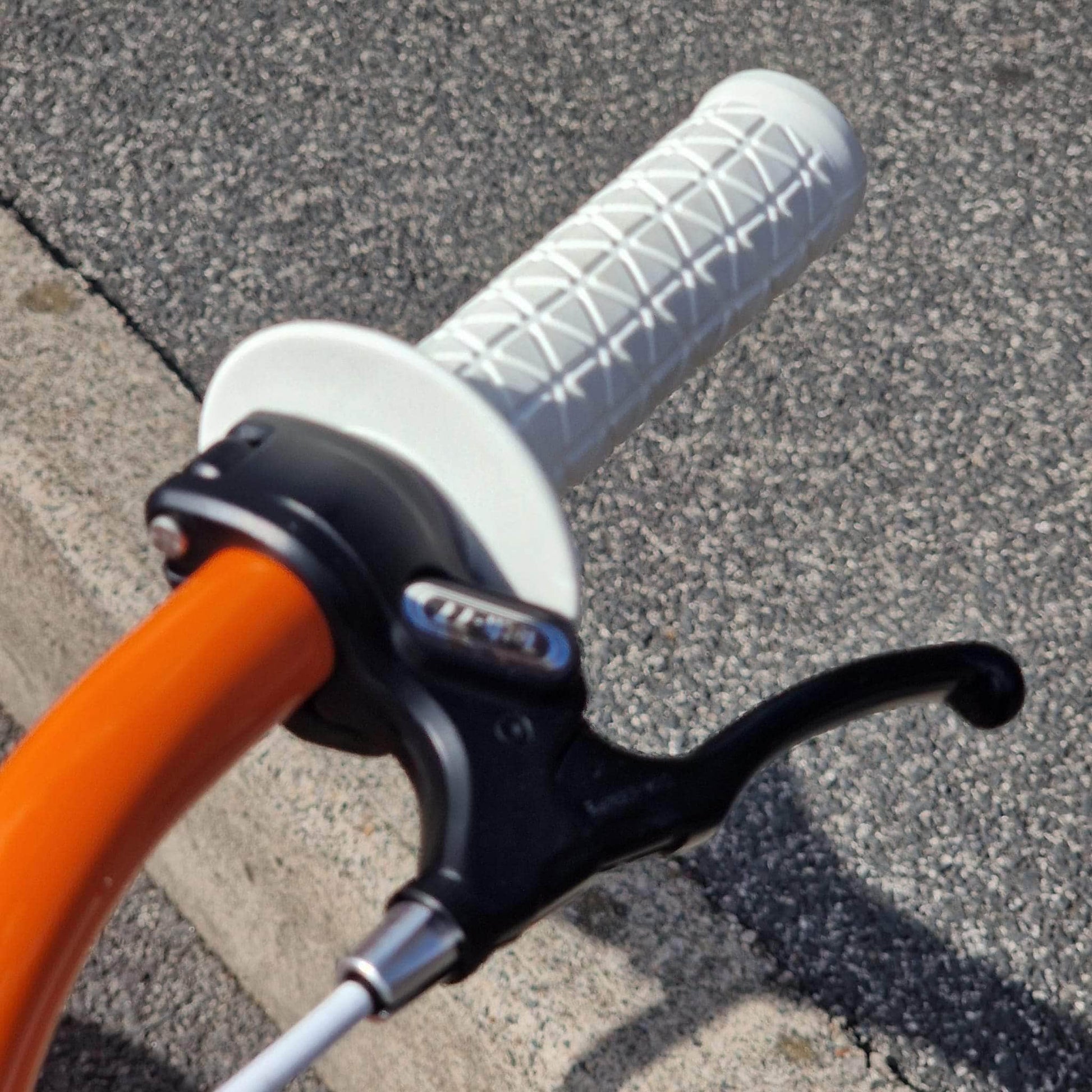 Skyway Old School BMX Bikes Orange Skyway Street Beat Custom Bike Orange / White