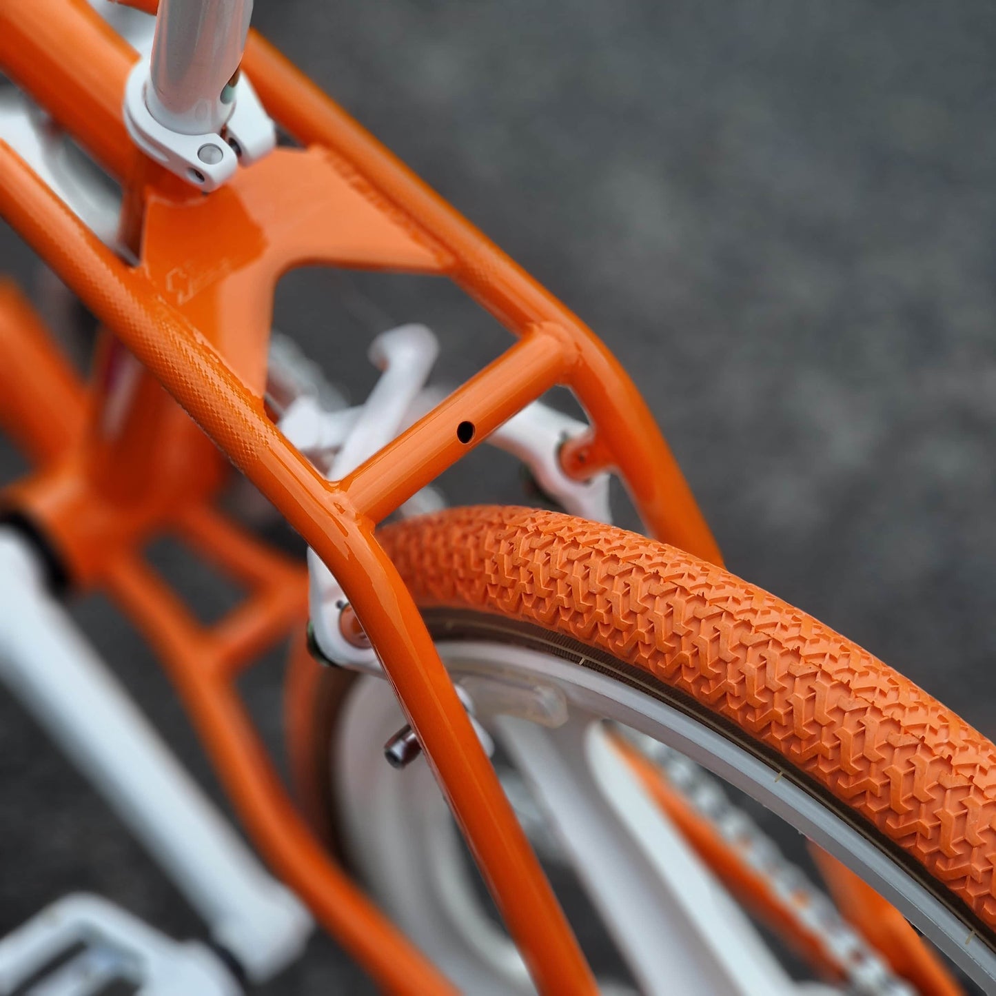 Skyway Old School BMX Bikes Orange Skyway Street Beat Custom Bike Orange / White