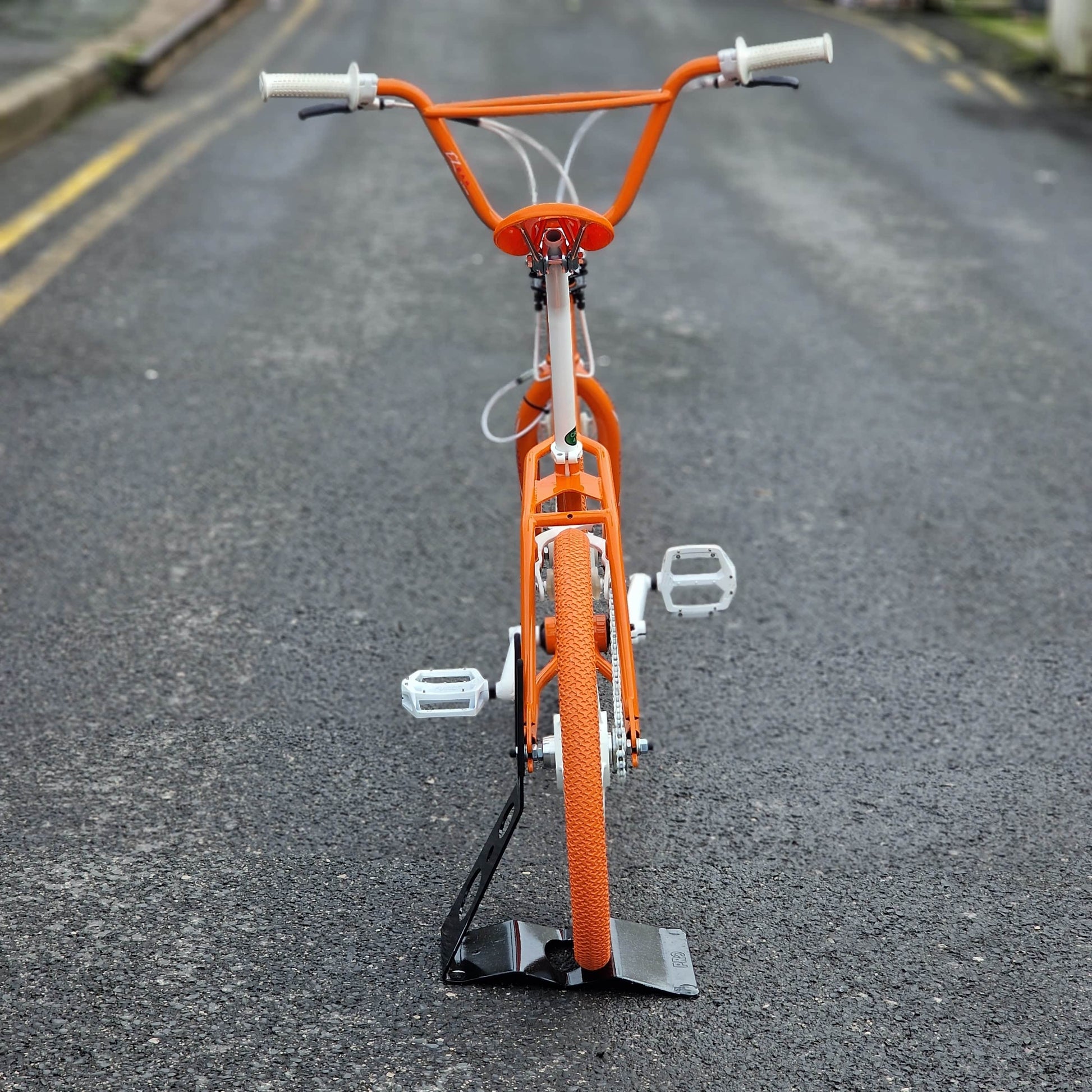 Skyway Old School BMX Bikes Orange Skyway Street Beat Custom Bike Orange / White