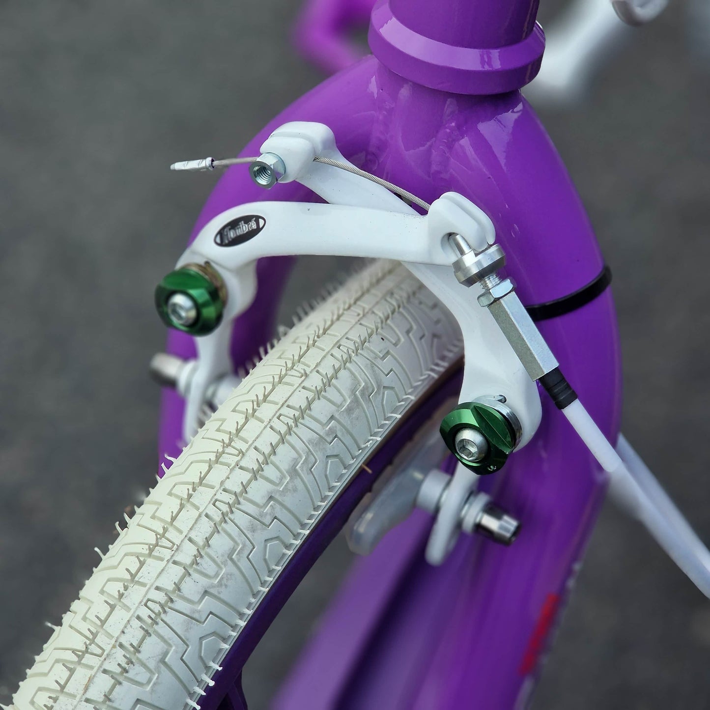 Skyway Old School BMX Bikes Purple Skyway Street Beat Custom Bike Purple / White