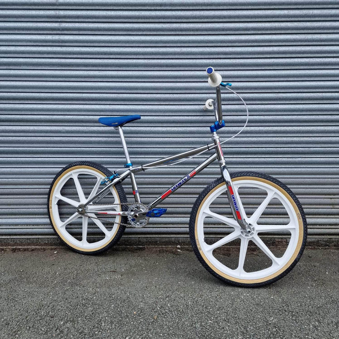 Skyway Old School BMX Skyway T/A 24" XL Custom Bike Chrome / White / Blue