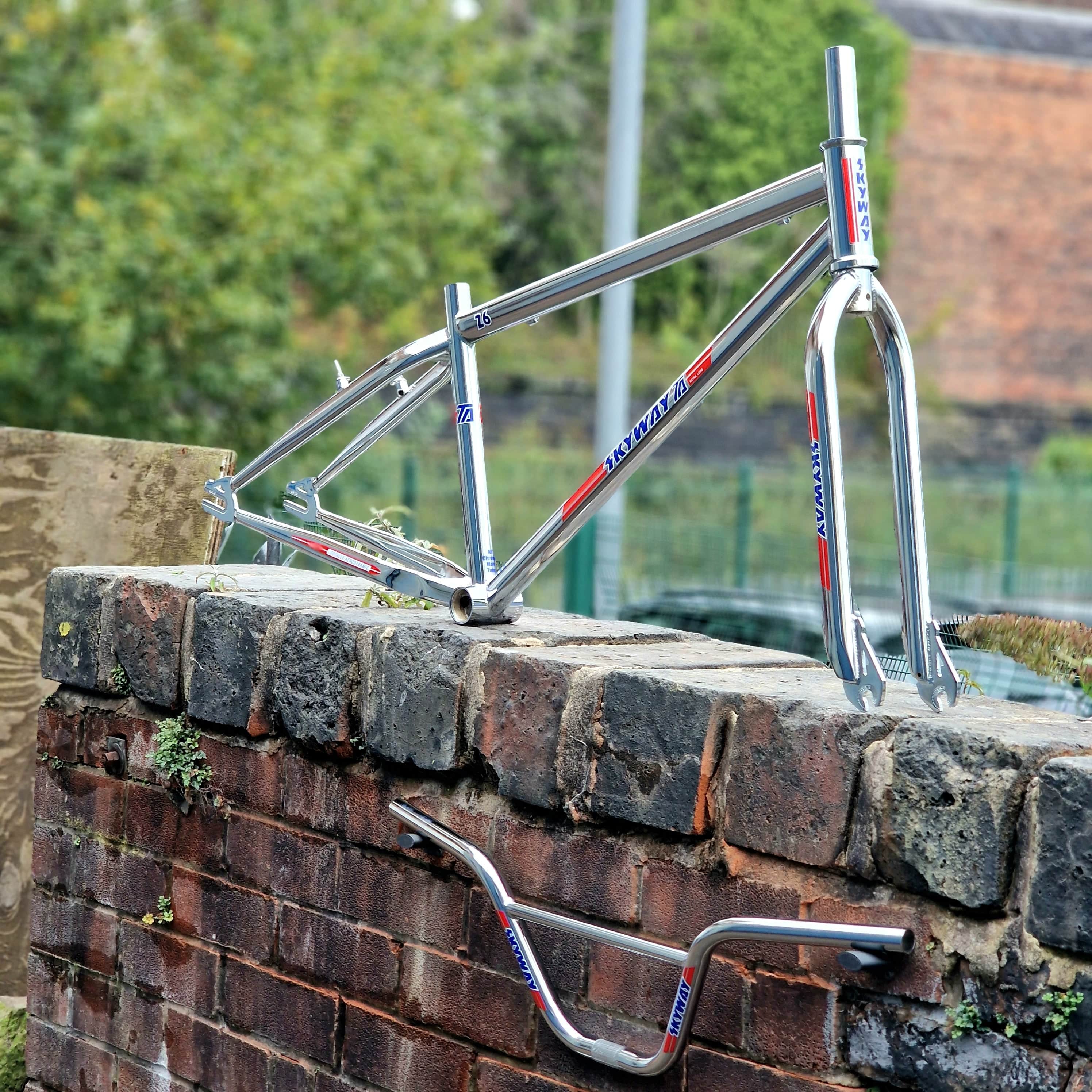 Skyway T/A 26 Inch Old School Frame / Fork / Bar Kit Chrome