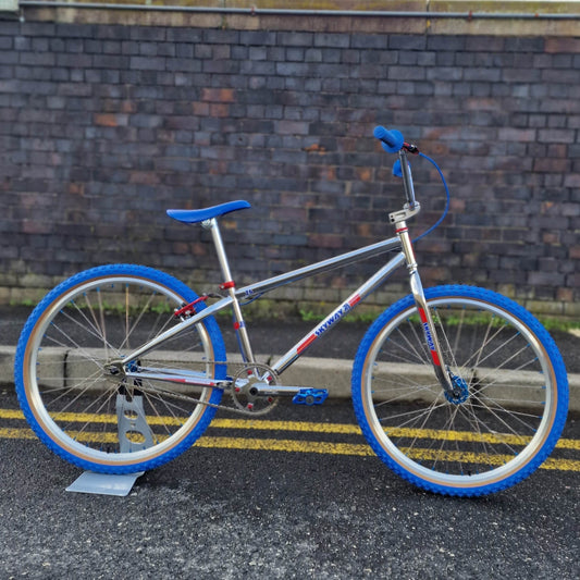 Skyway Old School BMX Bikes Chrome / Blue / Red Skyway T/A Custom 26 Inch Bike White / Blue / Red