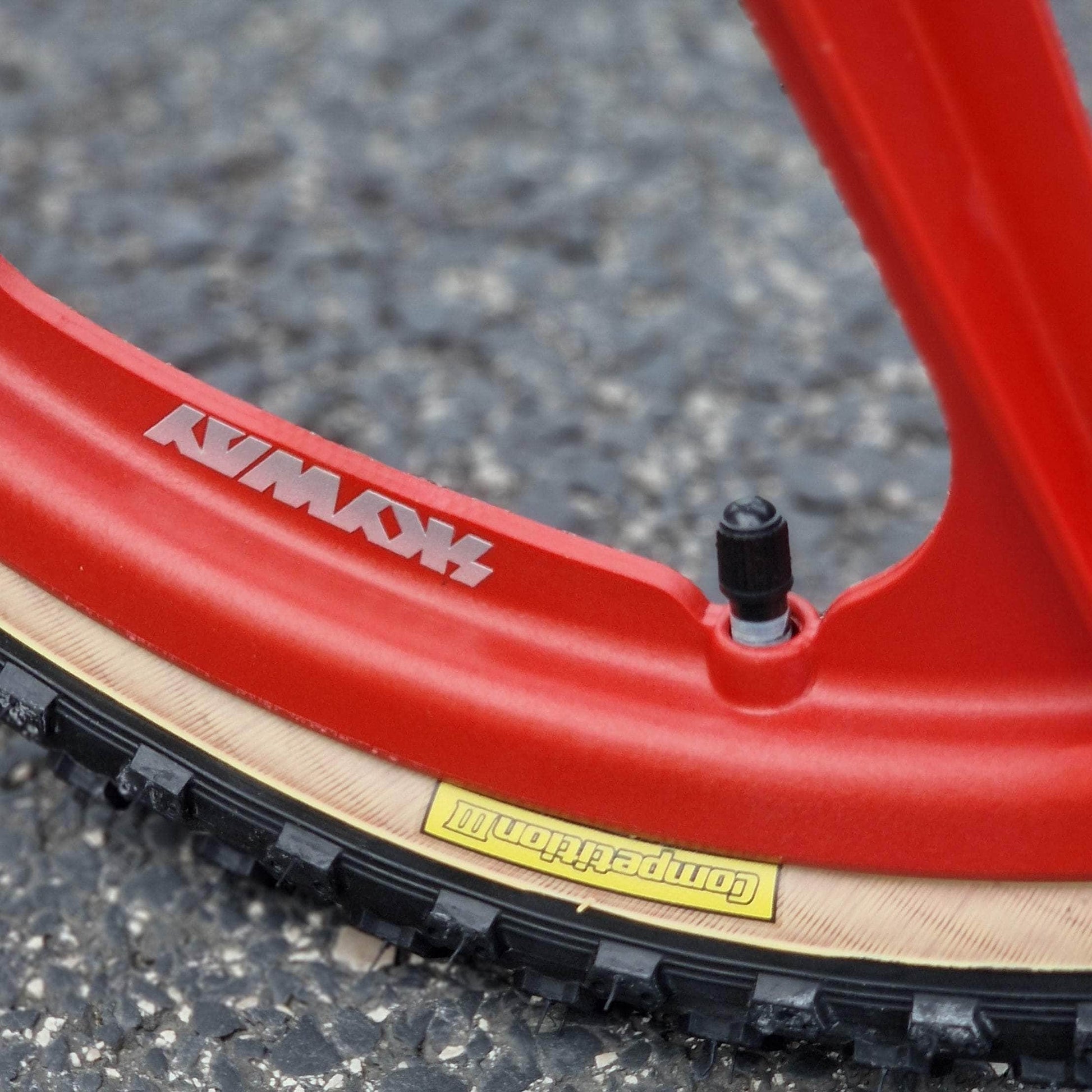 Skyway Old School BMX Bikes Chrome / Red Skyway T/A Pro Replica Bike Chrome / Red