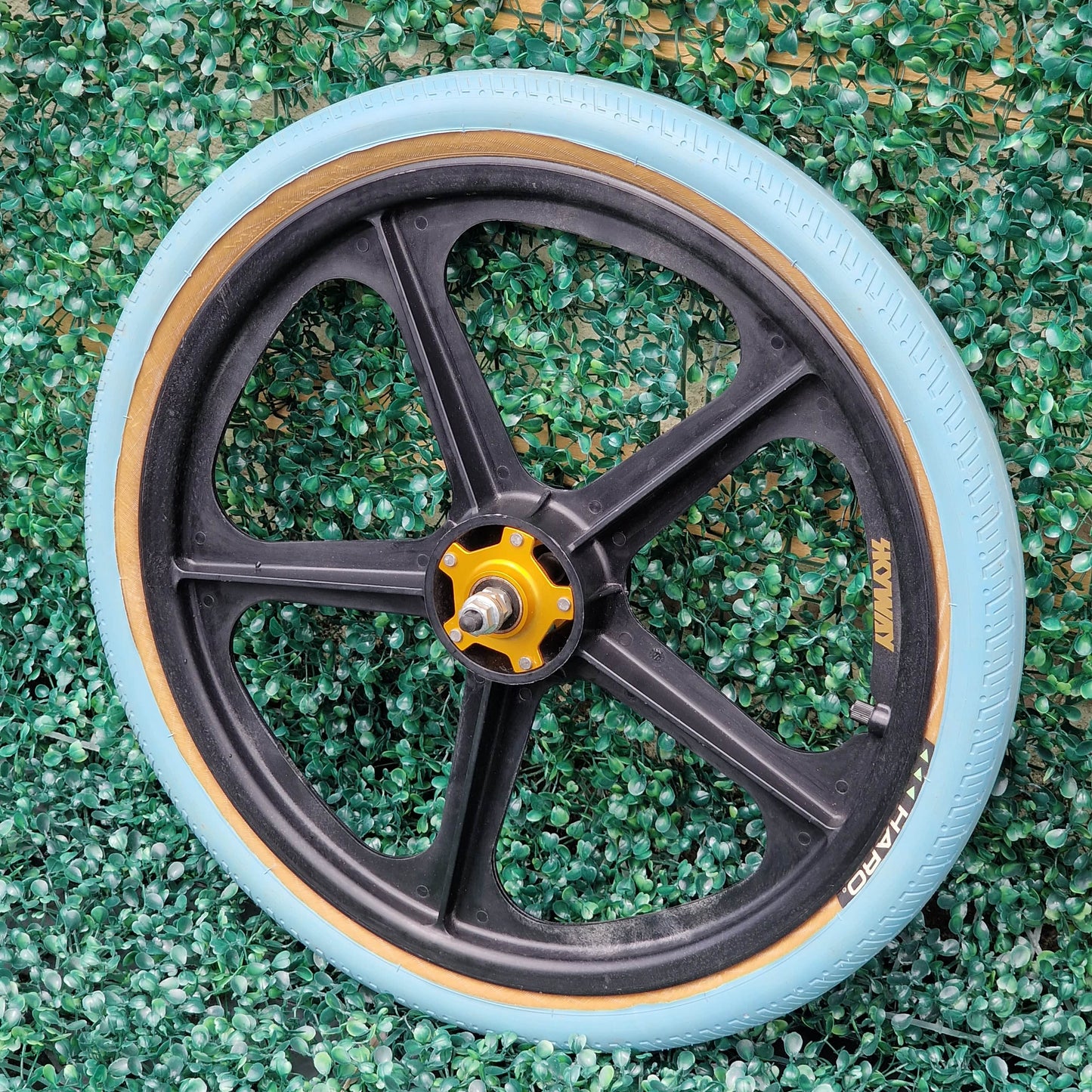Skyway Old School BMX Skyway Tuff II Gold Flange Black Wheels Blue Haro Tyres Used Survivor