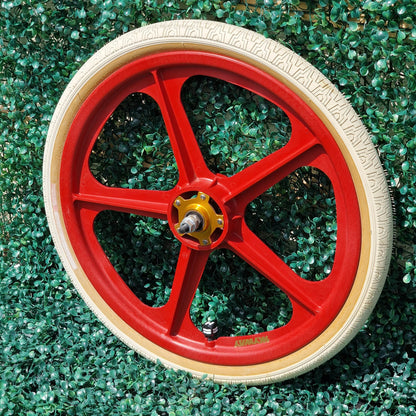 Skyway Old School BMX Skyway Tuff II Gold Flange Red Wheels White Panaracer Tyres Used Survivor