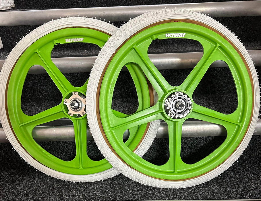 Alans BMX Green Skyway Tuff II Silver Flange BMX Wheels 20 Inch Pair Front and Rear with White GT LP-5 Tyres Fitted