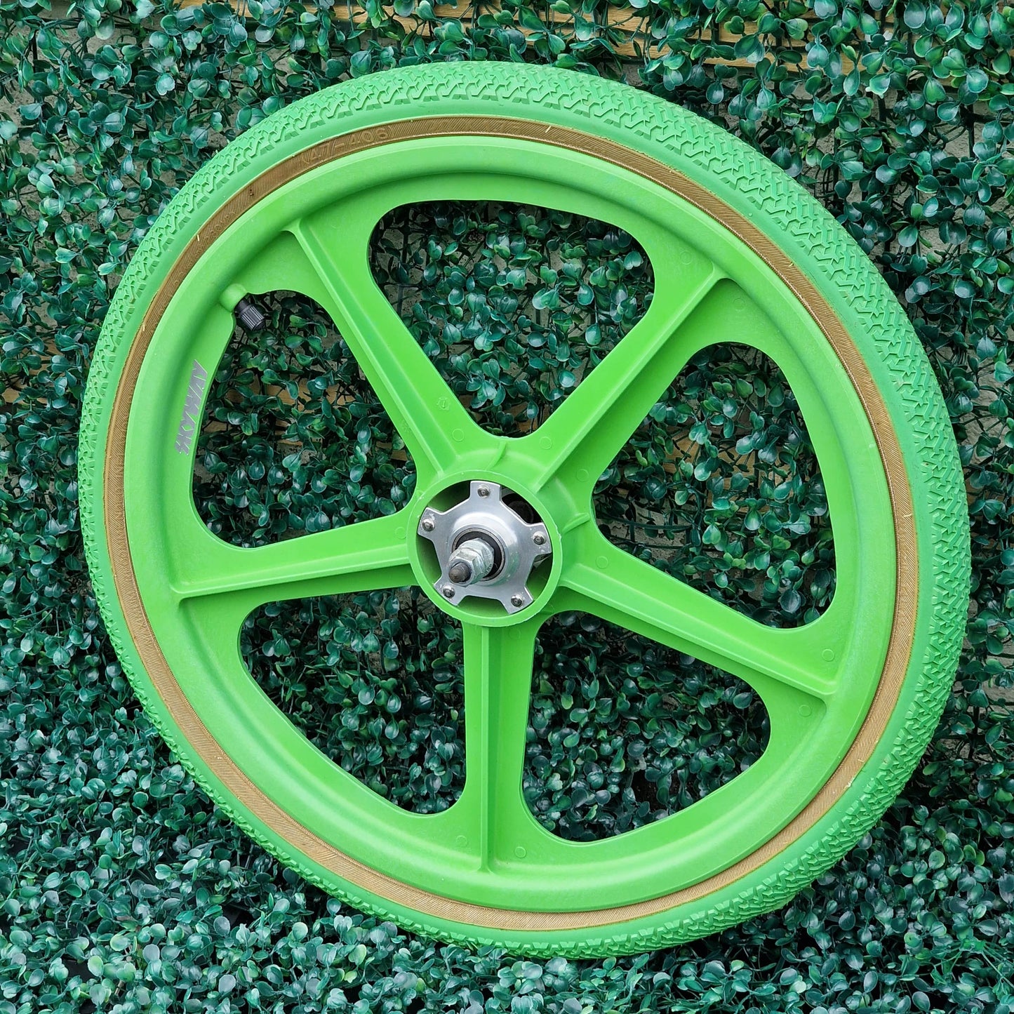 Skyway Old School BMX Skyway Tuff II Sliver Flange Green Wheels With Green Panaracer Tyres Used Survivor