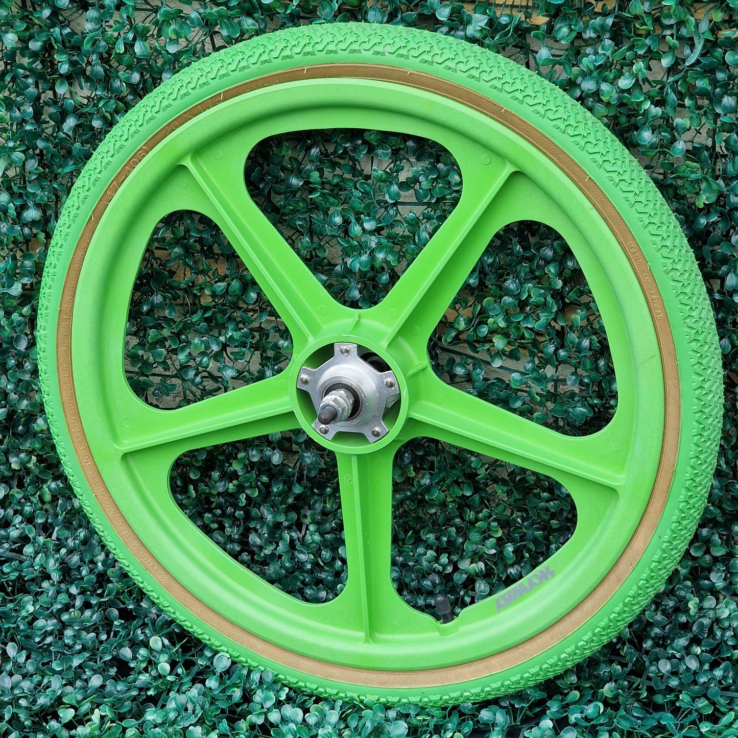 Skyway Old School BMX Skyway Tuff II Sliver Flange Green Wheels With Green Panaracer Tyres Used Survivor