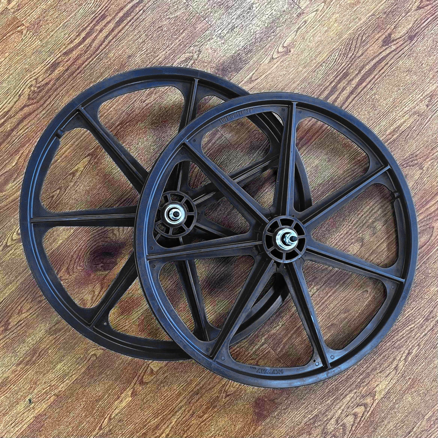 Skyway Old School BMX Black Skyway Tuff Wheels 24 Inch Pair