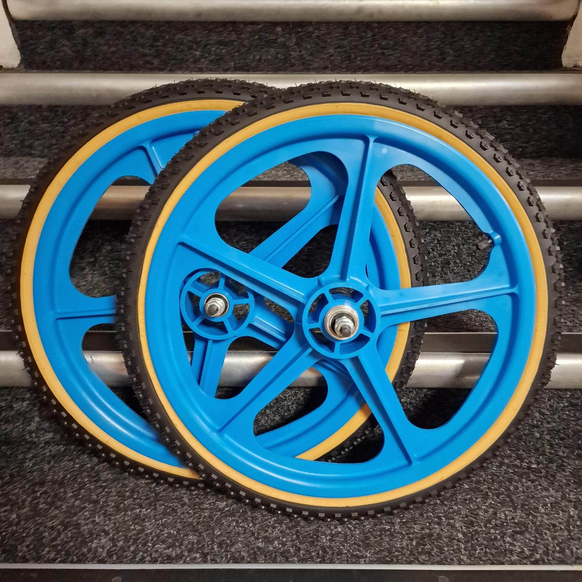 Skyway Old School BMX AQUA Wheels with BLACK Tyres Skyway Tuff Wheels with fitted Kenda K50 Tyres and Freewheel Pair