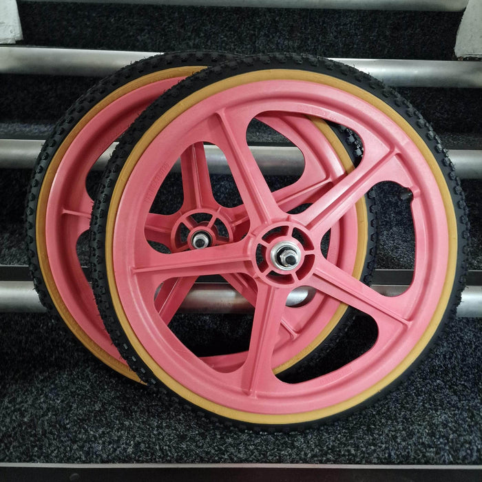 Skyway Old School BMX PINK Wheels with BLACK Tyres Skyway Tuff Wheels with fitted Kenda K50 Tyres and Freewheel Pair