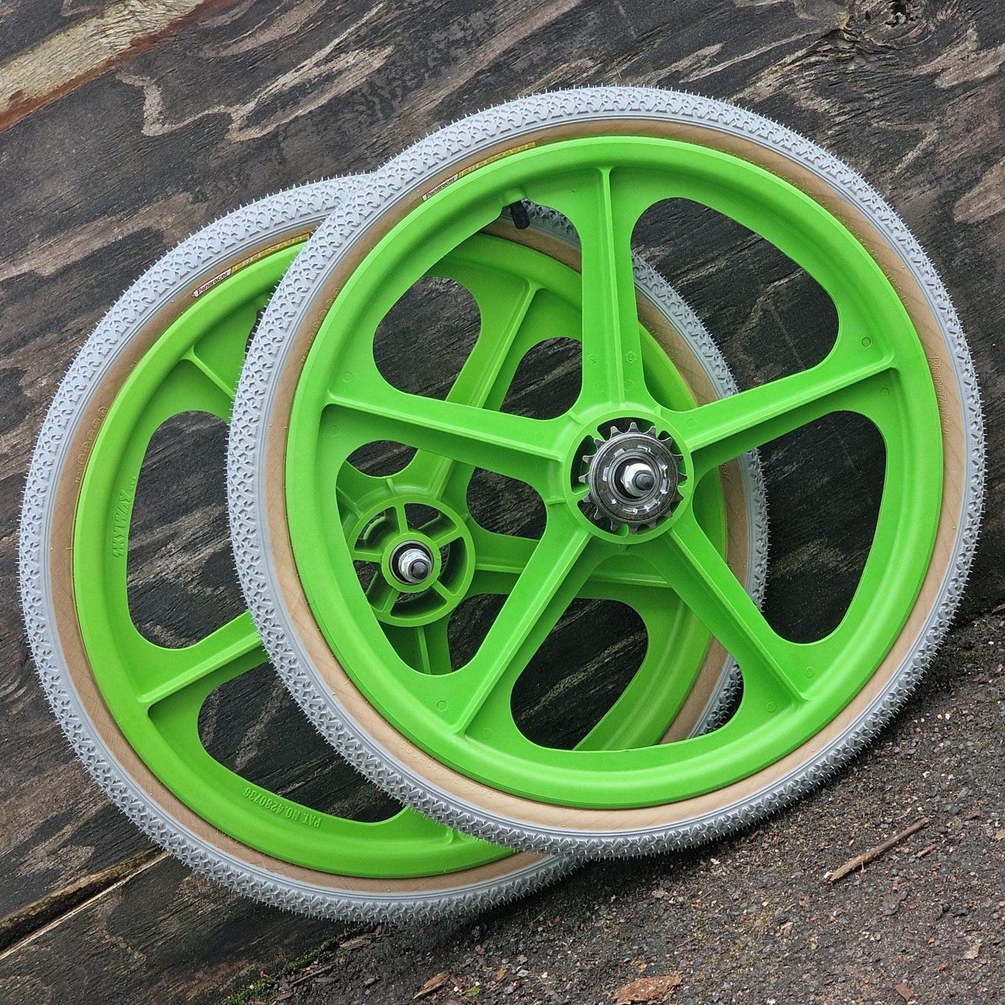 Skyway Old School BMX GREEN Wheels with GREY Tyres Skyway Tuff Wheels with fitted Panaracer Freestyle Tyres and Freewheel Pair