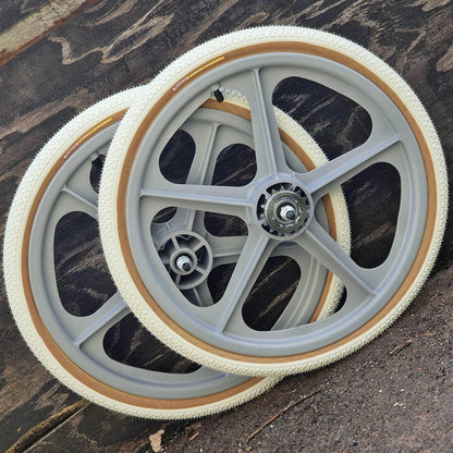 Skyway Old School BMX GREY Wheels with WHITE Tyres Skyway Tuff Wheels with fitted Panaracer Freestyle Tyres and Freewheel Pair