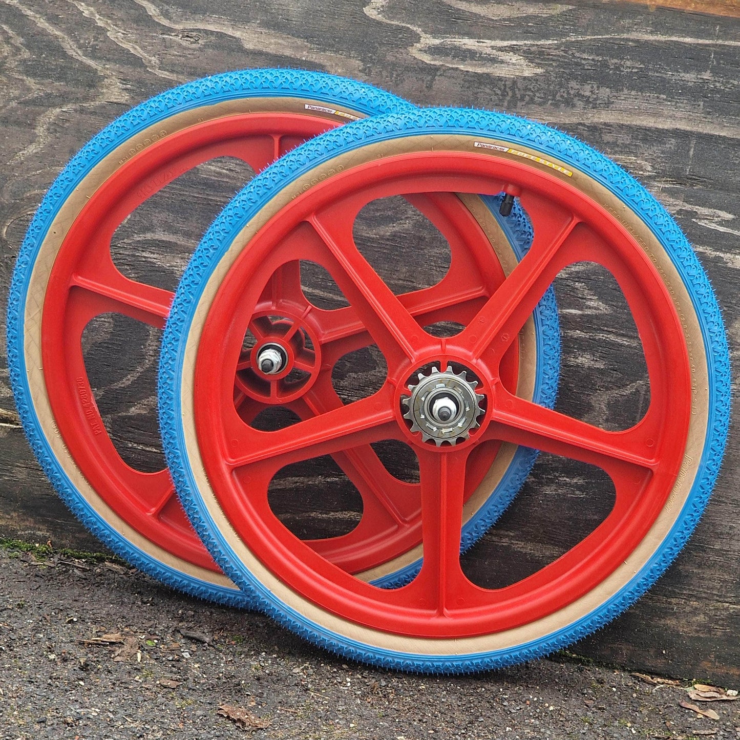 Skyway Old School BMX RED Wheels with BLUE Tyres Skyway Tuff Wheels with fitted Panaracer Freestyle Tyres and Freewheel Pair