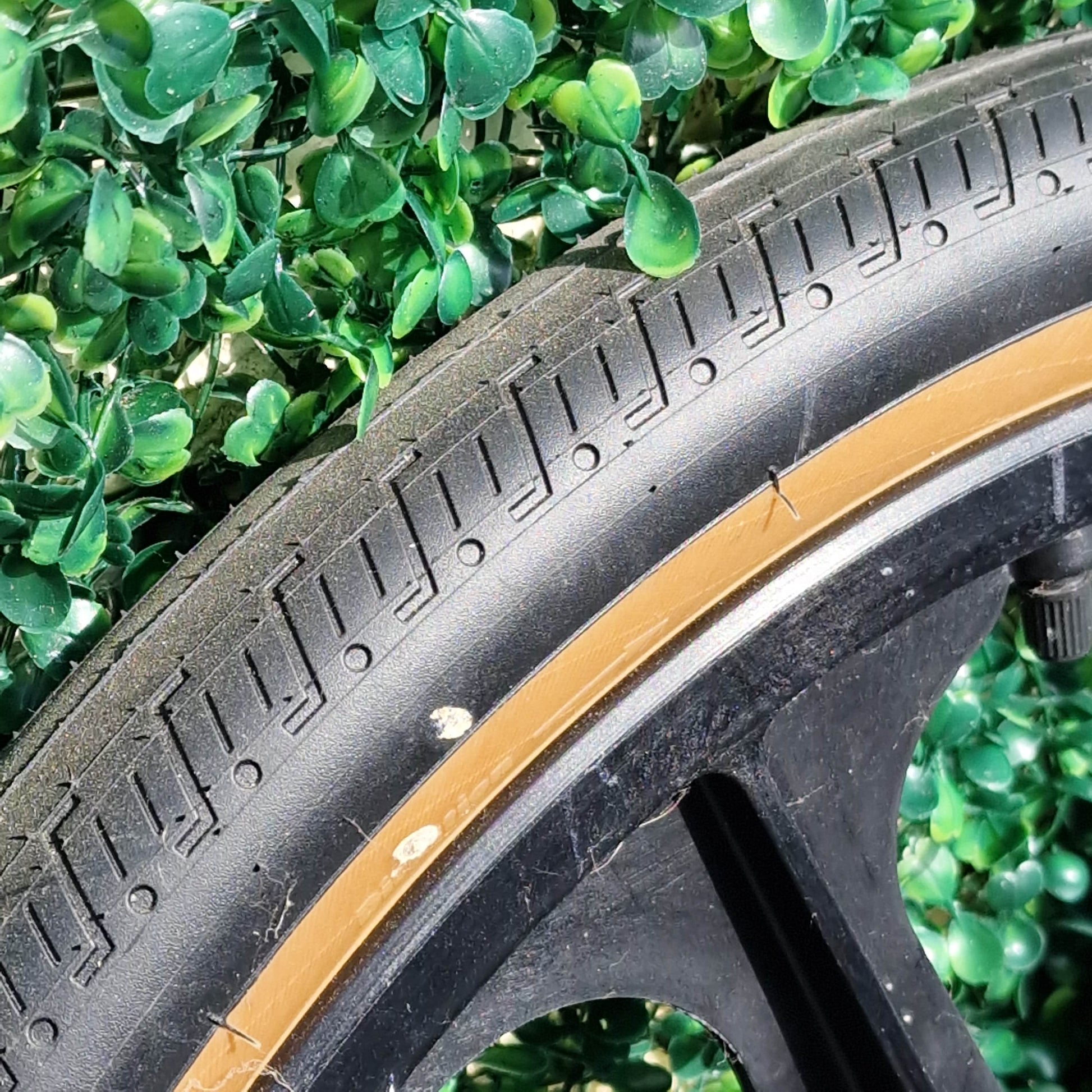 Alans BMX Skyways gold alloy flanged with HPF 2.0
