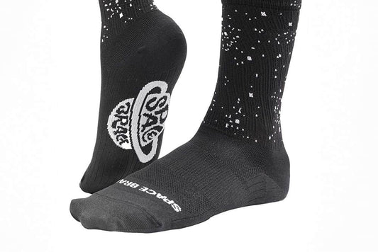 SPACE BRACE Clothing & Shoes Space Brace Compression Socks Black