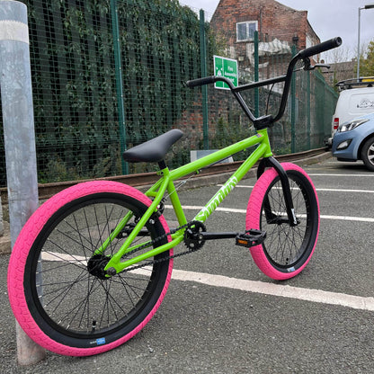 Sunday BMX Bikes Gloss Watermelon Green / 20.5 Sunday Blueprint 20.5" TT Bike Gloss Watermelon Green w/Pink Tyres