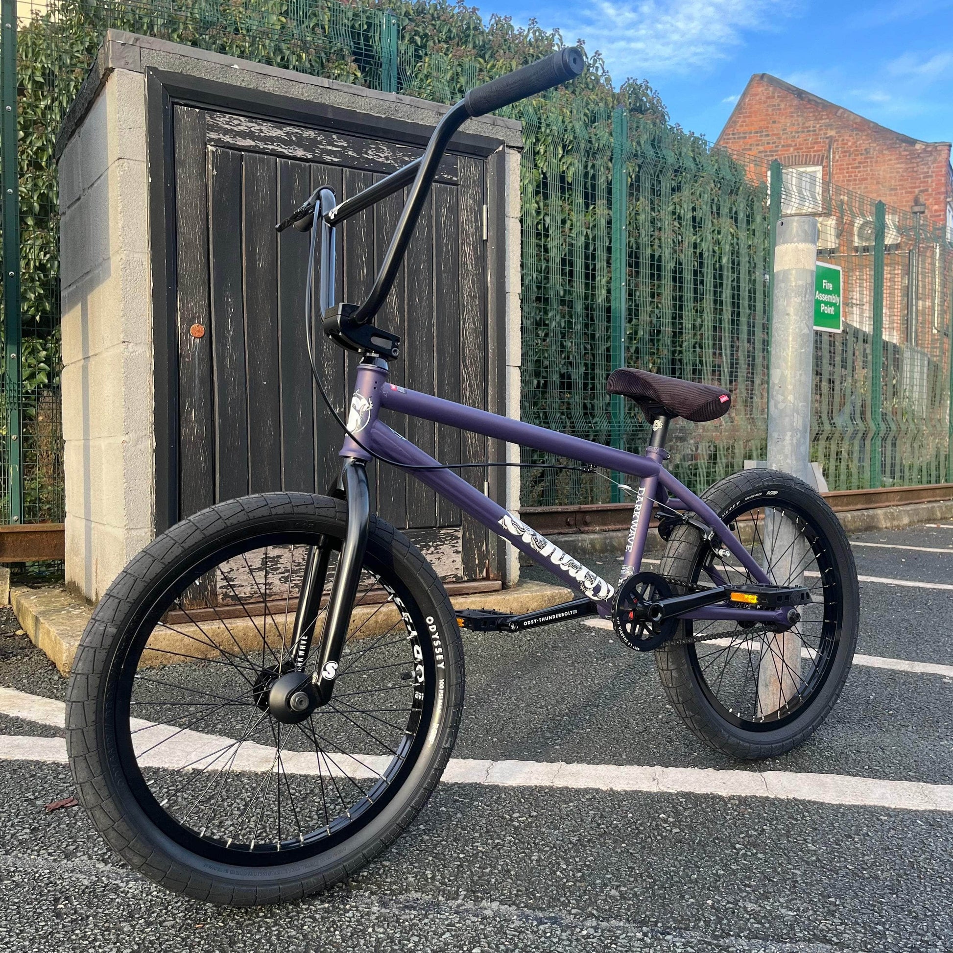 Sunday BMX Bikes Matte Midnight Purple / 21.25 / LHD Sunday Darkwave FC Bike 21.25" LHD Raiford Matte Midnight Purple