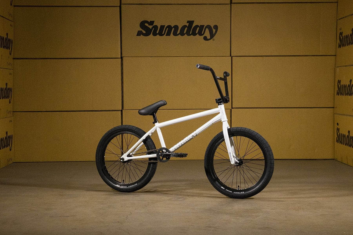 Sunday BMX Bikes 20.75 / Gloss Iridescent Pearl / RHD Sunday EX Arteaga Signature 20.75" TT Bike Gloss Iridescent Pearl