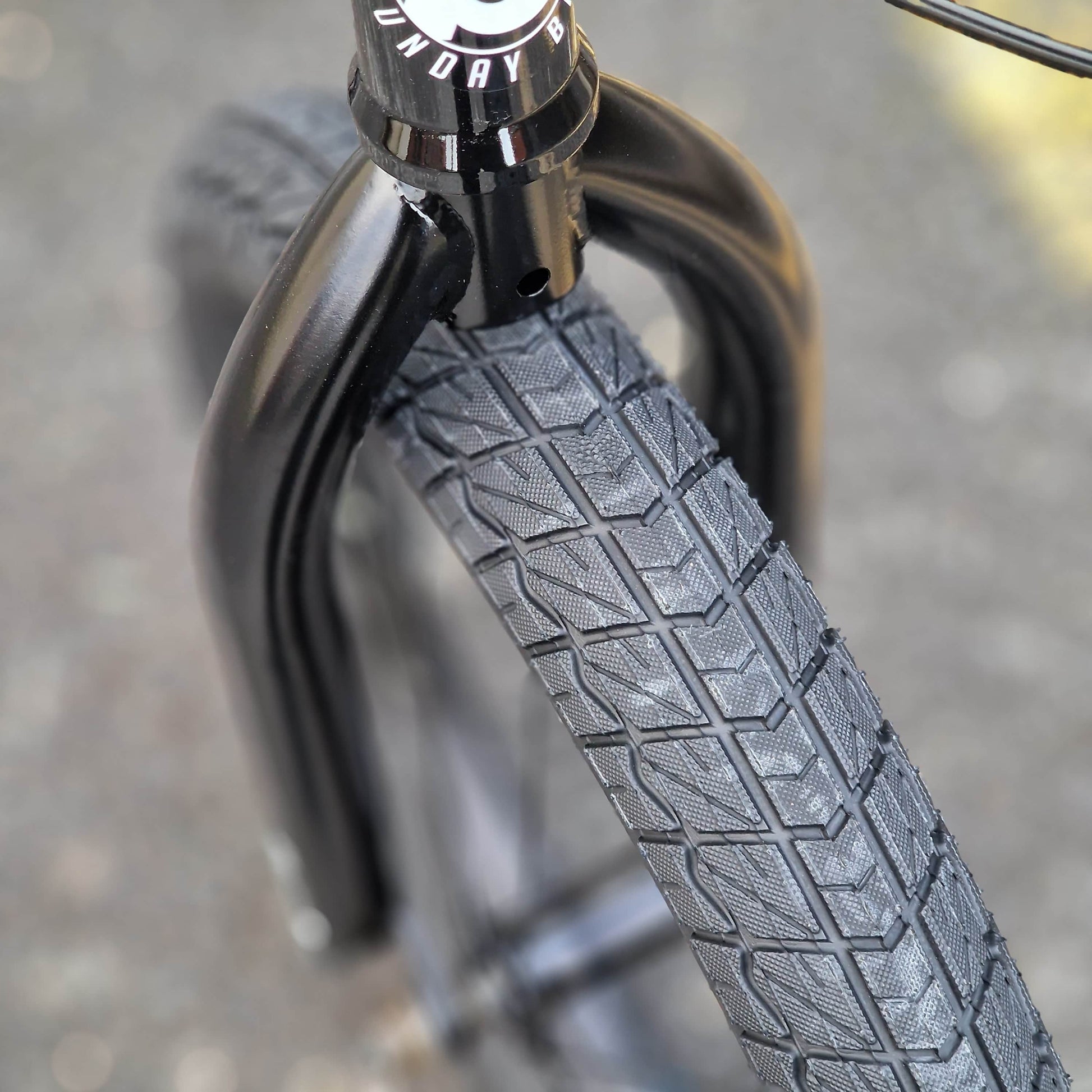 Sunday BMX Bikes Gloss Black Sunday Primer 18 Inch Bike Gloss Black