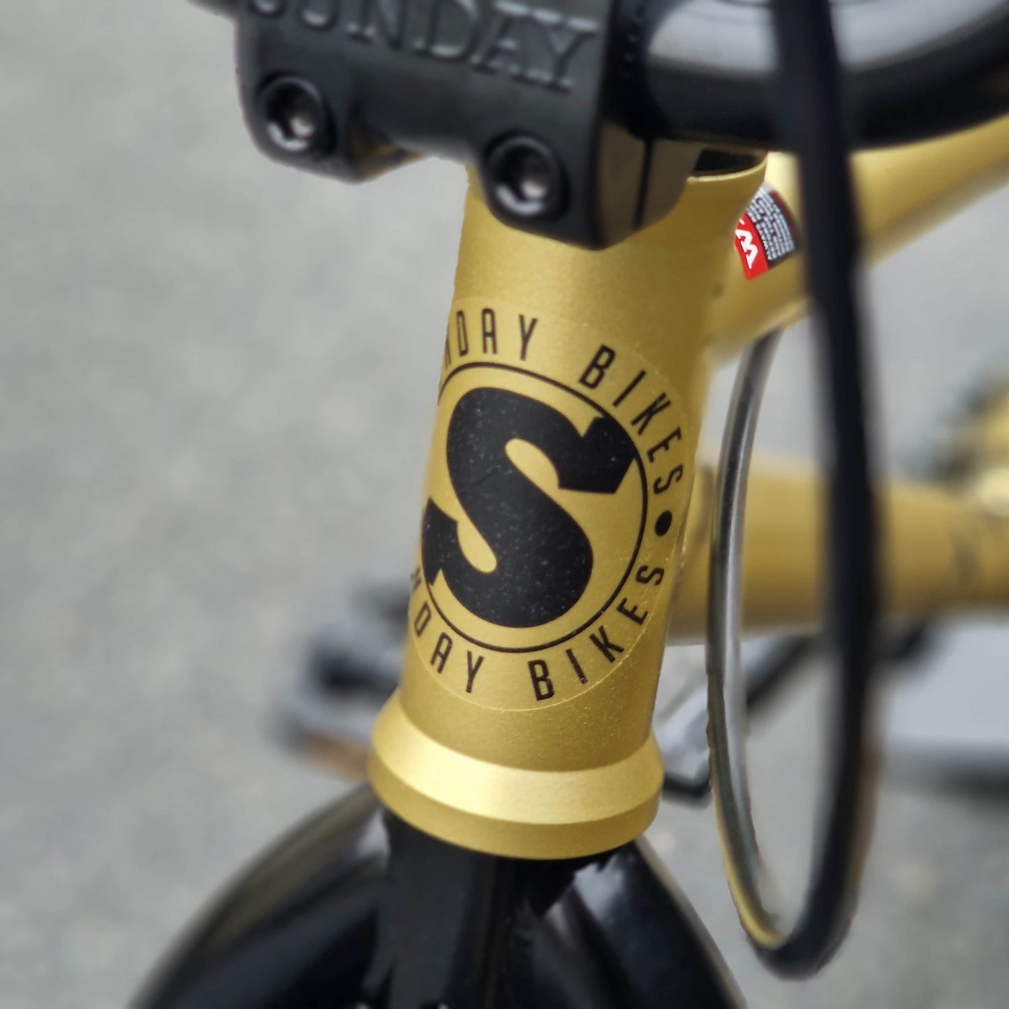 Sunday BMX Bikes Matte Metallic Gold Sunday Primer 18 Inch Bike Matte Metallic Gold