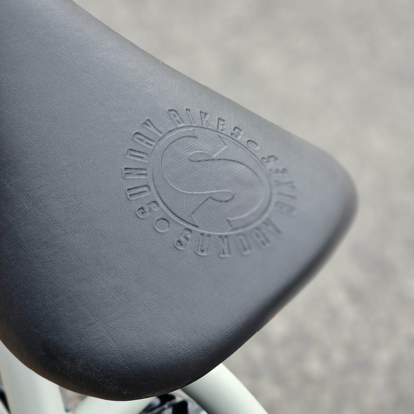 Sunday BMX Bikes Matte Battleship Grey / 20.75 Sunday Primer 20.75" TT Bike Matte Battleship Grey
