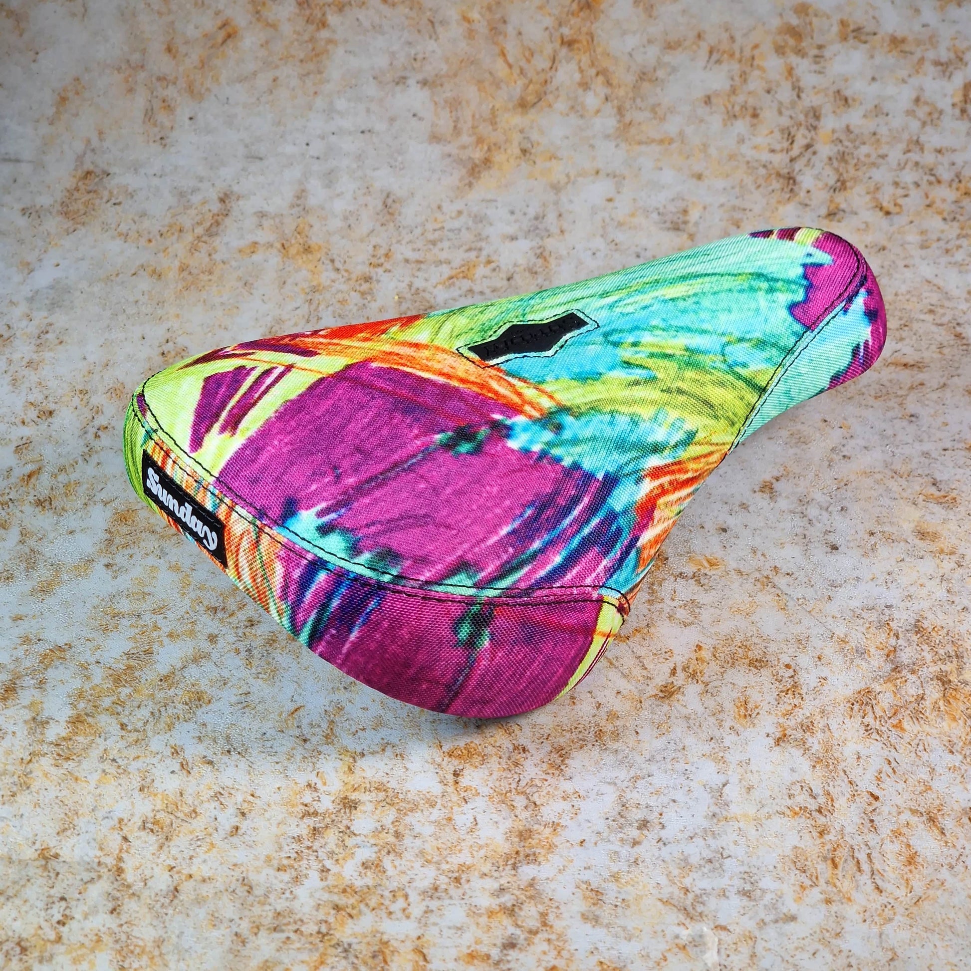 Sunday BMX Parts Fat Sunday Scribbles Pivotal Fat Seat Multicolour