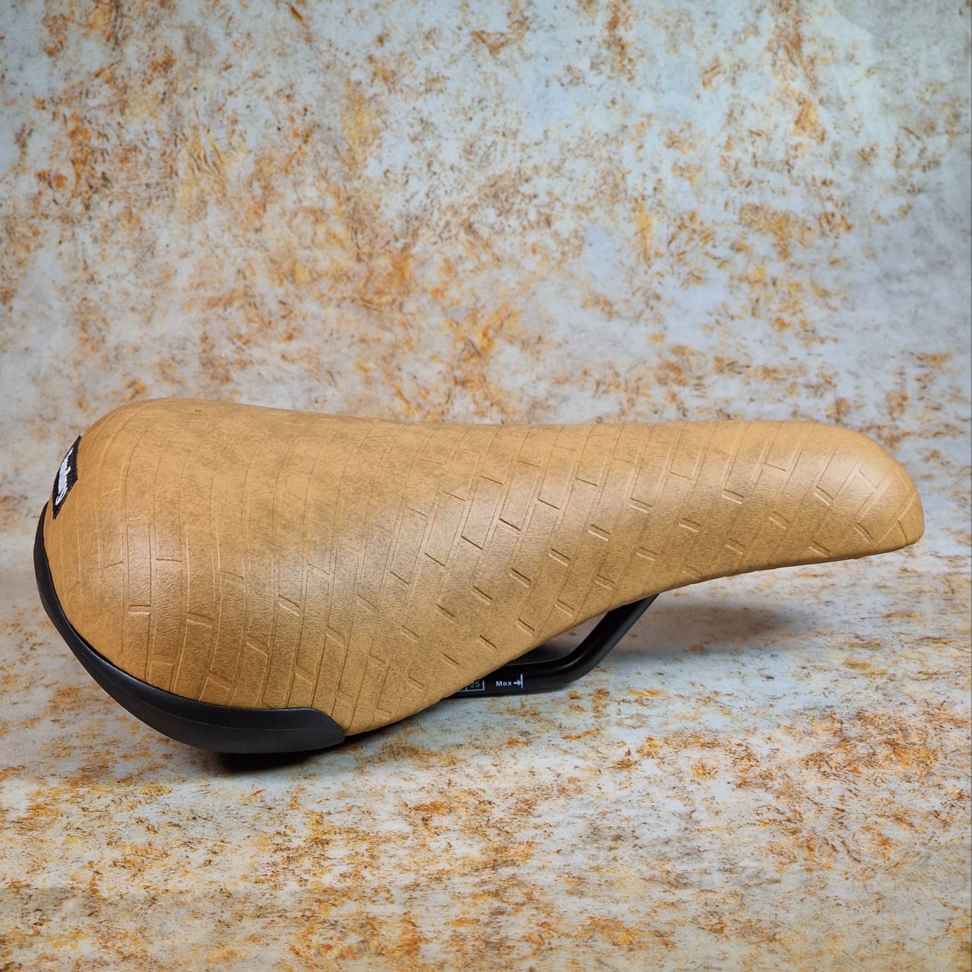 Sunday BMX Parts Brown Sunday Silva Brick Railed Cruiser Seat Brown