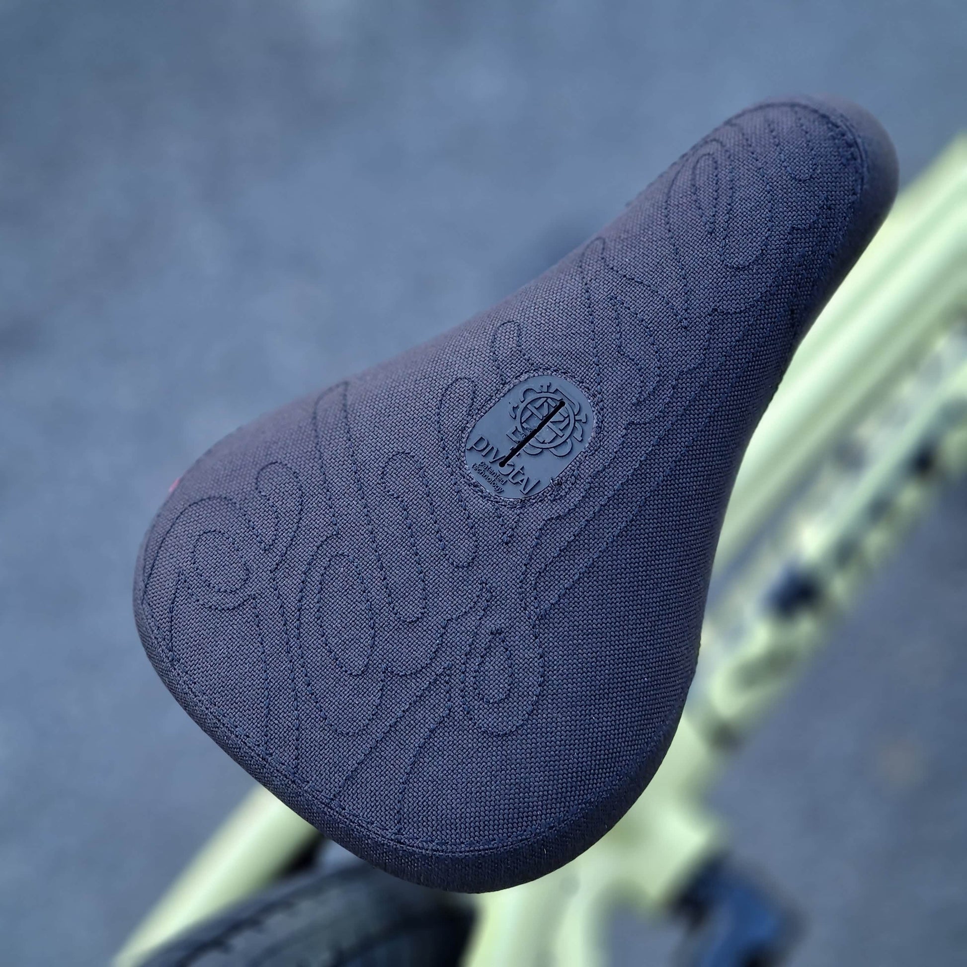 Sunday BMX Bikes Sunday Soundwave Special 21" TT Bike Gloss Notepad Yellow