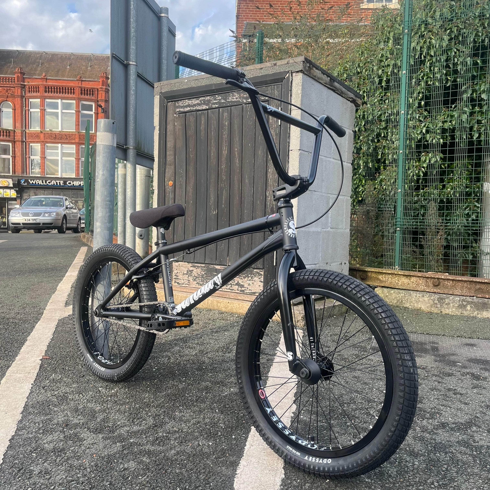 Sunday BMX Bikes Matte Black / 21 Sunday Wavelength 21" TT Bike Young Matte Black