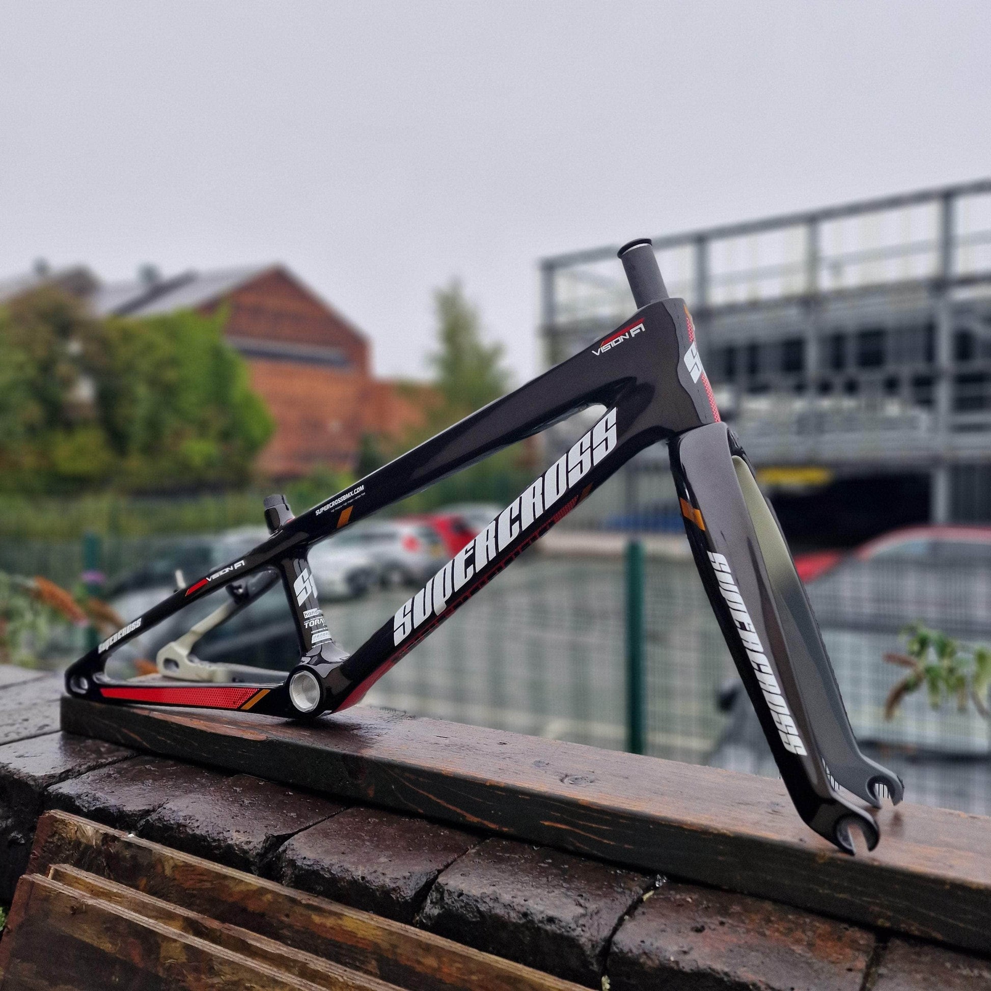 Supercross BMX BMX Racing Supercross BMX Vision F1 Carbon Fibre Racing Chassis Clear Red