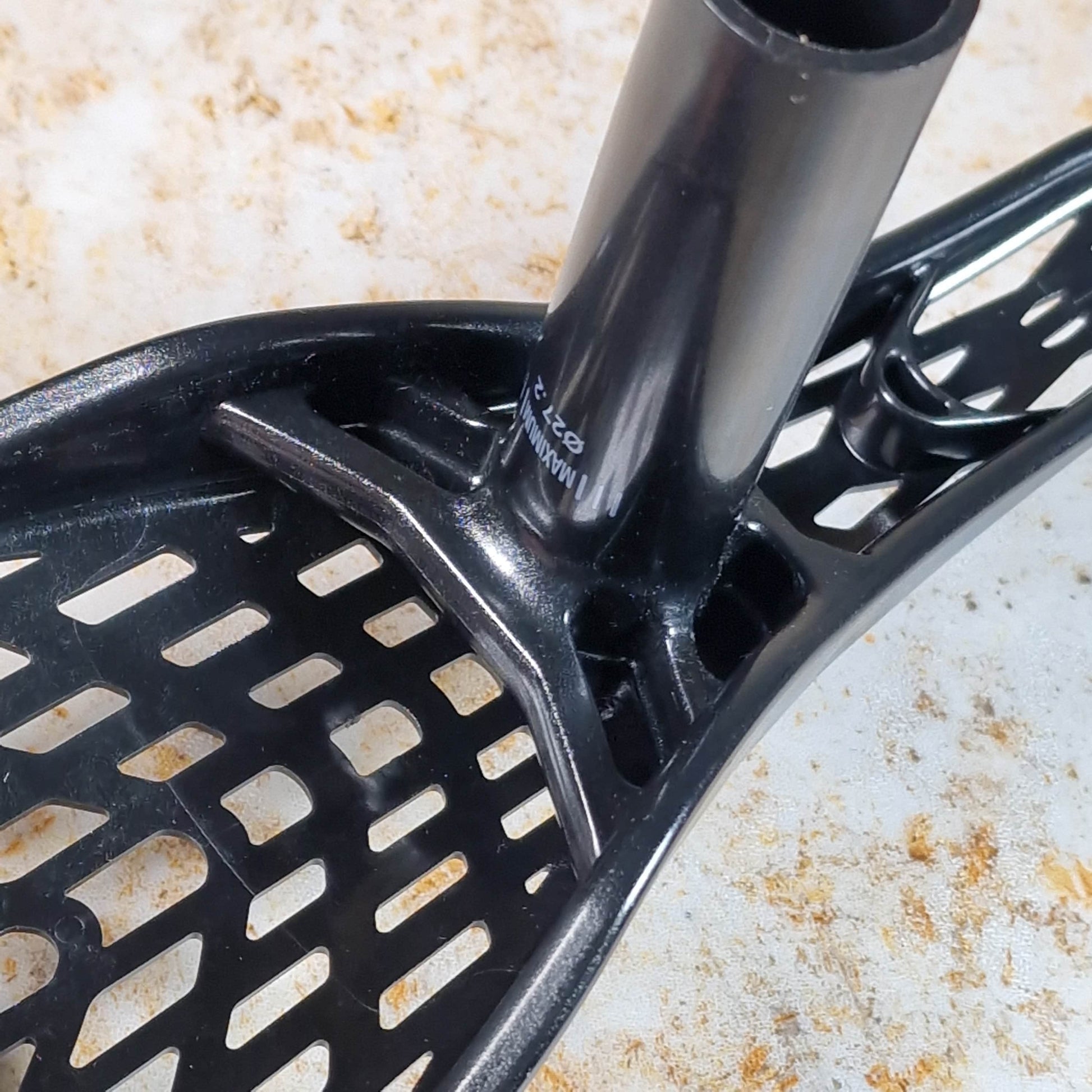 Tioga BMX Racing Tioga EVO D-Spyder Carbon Race Seat and Post Combo Black