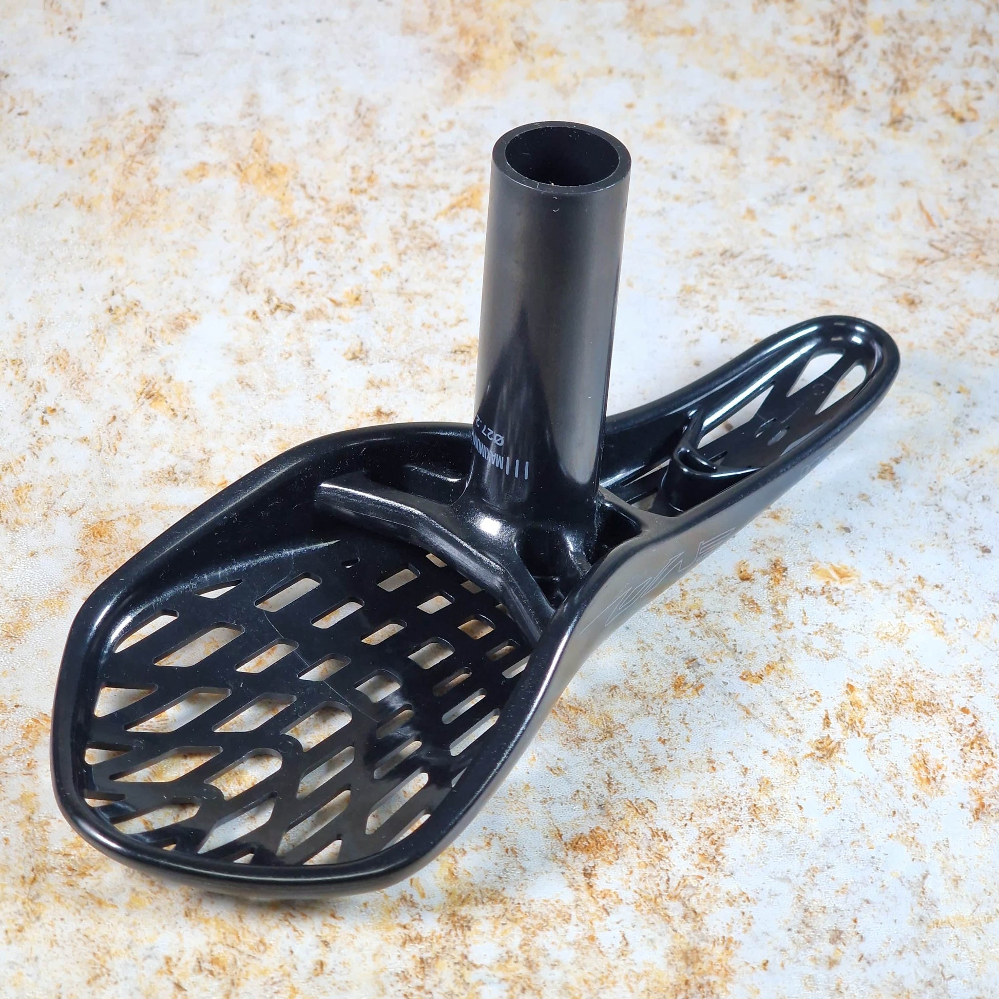 Tioga BMX Racing Tioga EVO D-Spyder Carbon Race Seat and Post Combo Black