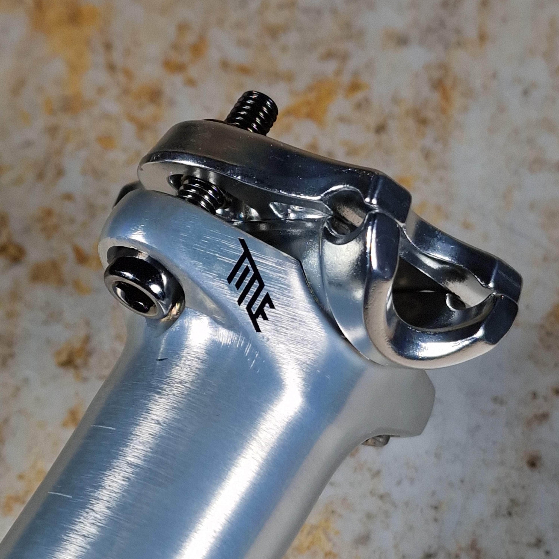 Title MTB BMX Parts Title MTB AP1 Railed Seatpost