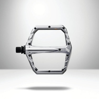 Title MTB BMX Parts Chrome / 9/16" Title MTB CONNECT Sealed Bearing CNC Alloy Pedals