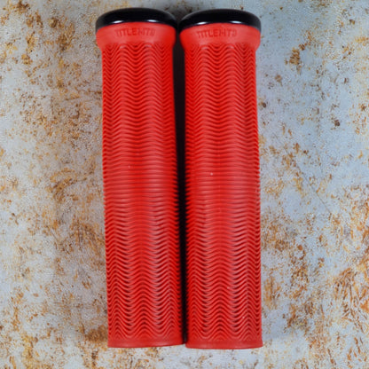 Title MTB BMX Racing Title MTB LO1 Lock-On Grips