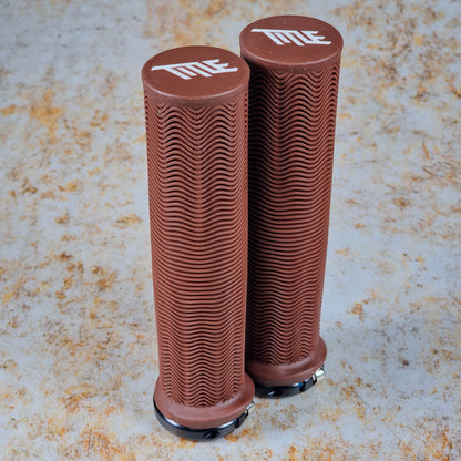 Title MTB BMX Racing Title MTB LO1 Lock-On Grips
