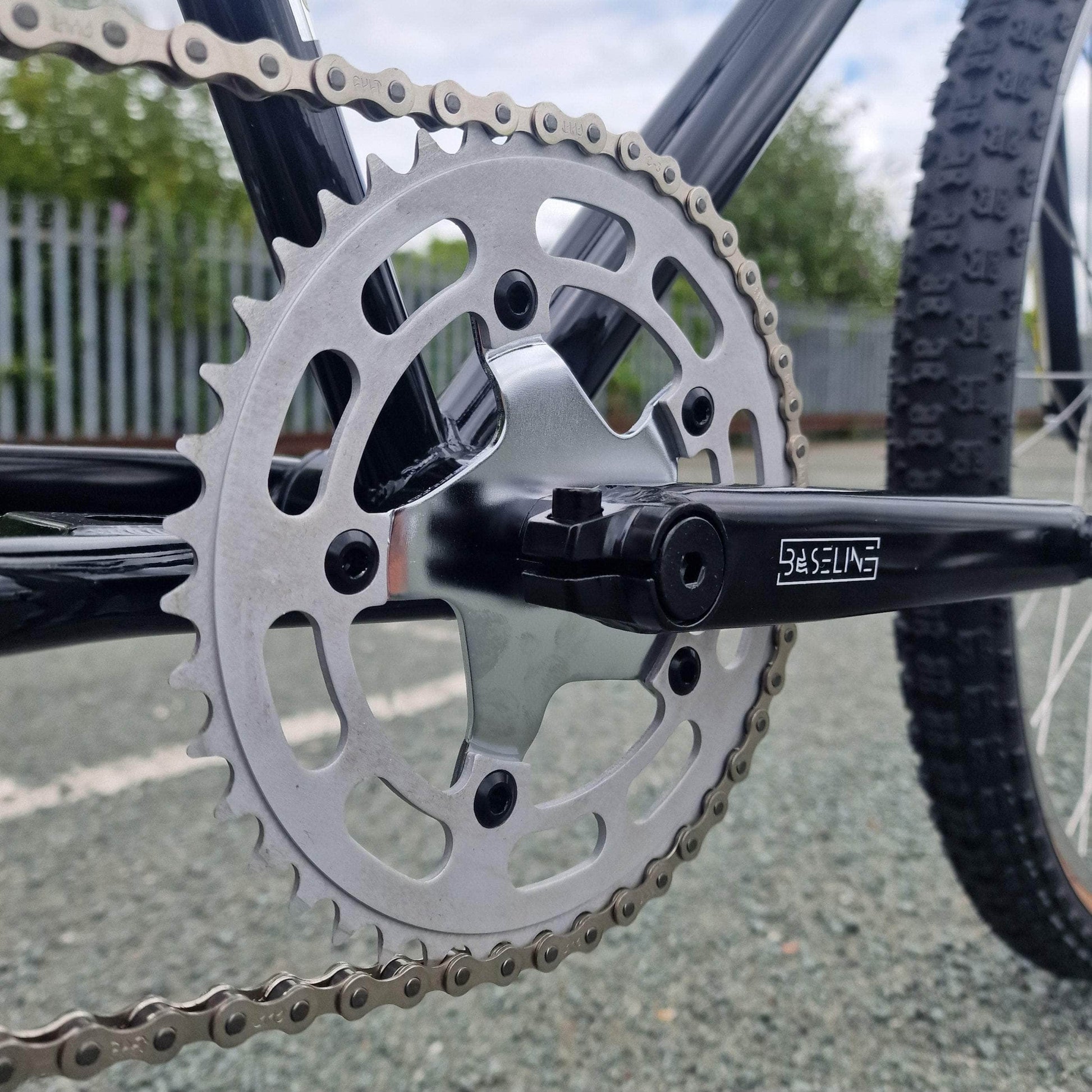 Torker Old School BMX Black / Chrome Torker Barbarian Gen II 26 Inch Cruiser Custom Bike Black / Chrome