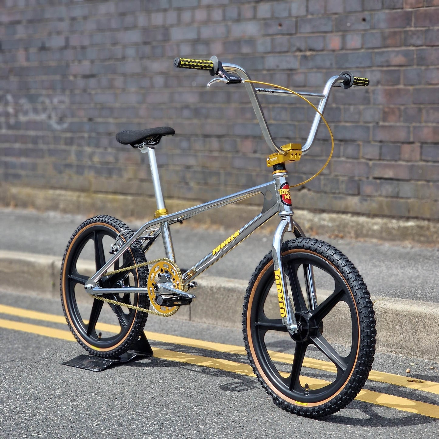 Torker Old School BMX Bikes Chrome / Black / Gold / Pro XL Torker LP Race Pro XL Custom Bike Chrome / Black / Gold