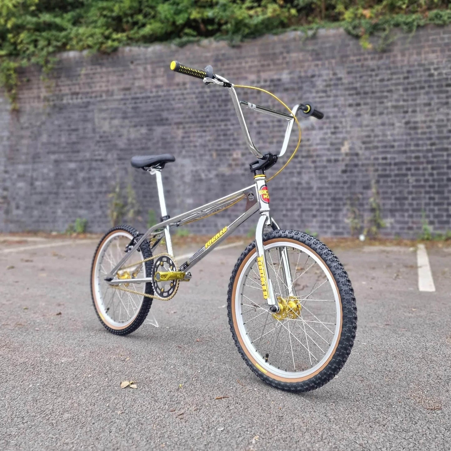 Torker Old School BMX Bikes Chrome / Black / Gold / Pro XXL Torker LP Race Pro XXL Custom Bike Chrome / Black / Gold
