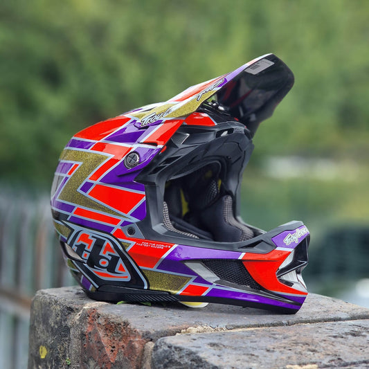 Troy Lee Designs BMX Racing Troy Lee Designs D4 Carbon Helmet Flush Violet