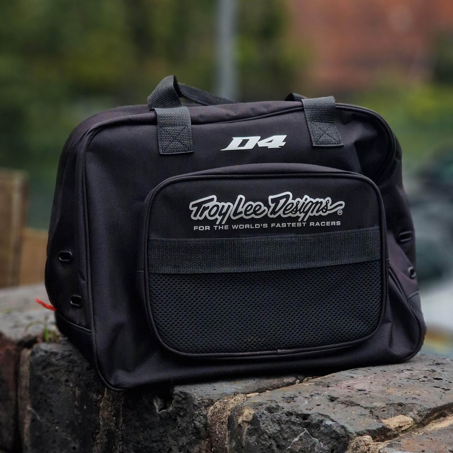 Troy Lee Designs BMX Racing Troy Lee Designs D4 Carbon Helmet Stealth Black