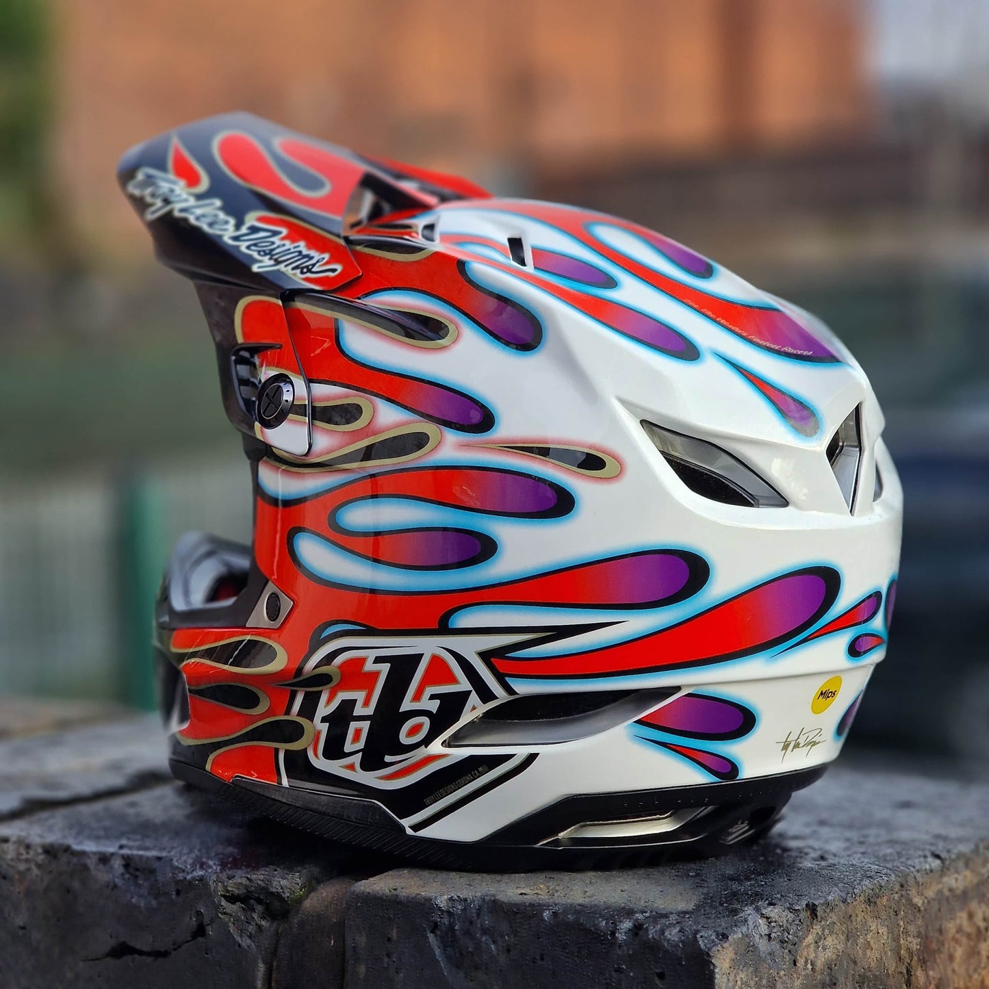 Troy Lee Designs BMX Racing Troy Lee Designs D4 Composite Helmet Overspray White / Red