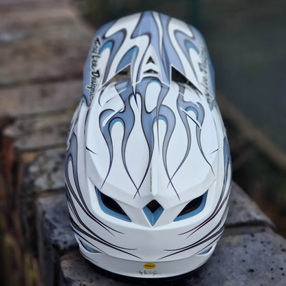 Troy Lee Designs BMX Racing Troy Lee Designs D4 Composite Helmet Torched White / Silver