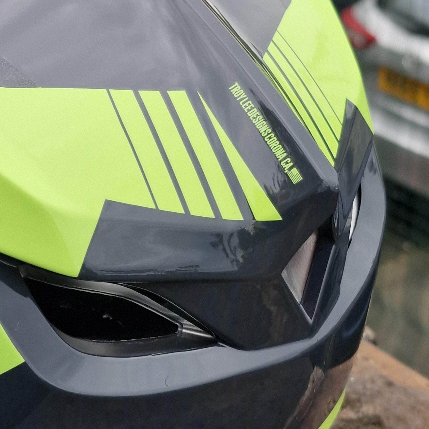 Troy Lee Designs BMX Racing Troy Lee Designs D4 Polyacrylate Helmet Qualifer Black / Yellow