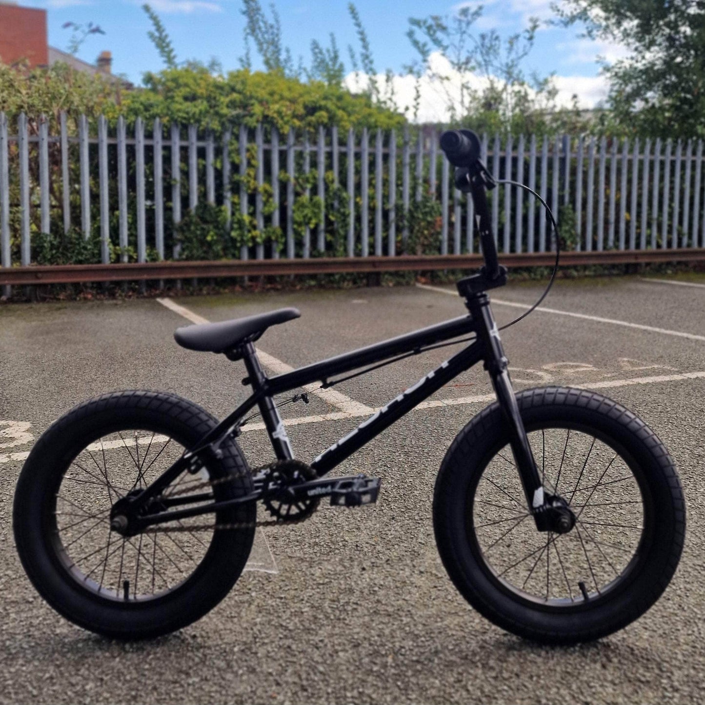 United BMX Bikes Gloss Black United Recruit 16 Inch Bike Gloss Black