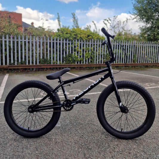 United BMX Bikes 18.5 / Gloss Black United Recruit 18.5" TT Bike Gloss Black